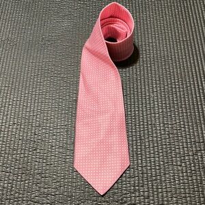 Brooks Brothers Pink Silk Tie Classic Checkered Design